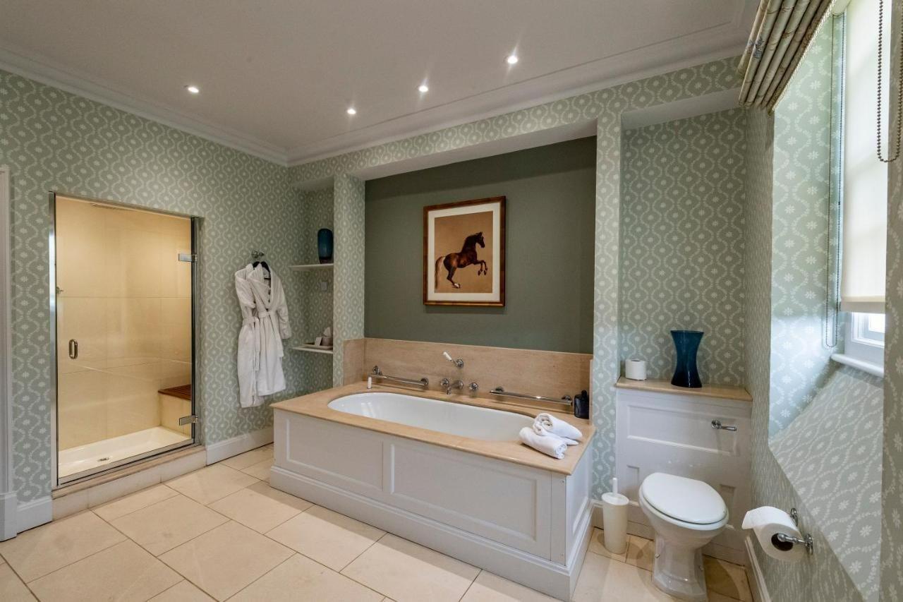 The Jockey Club Rooms Newmarket  Kültér fotó
